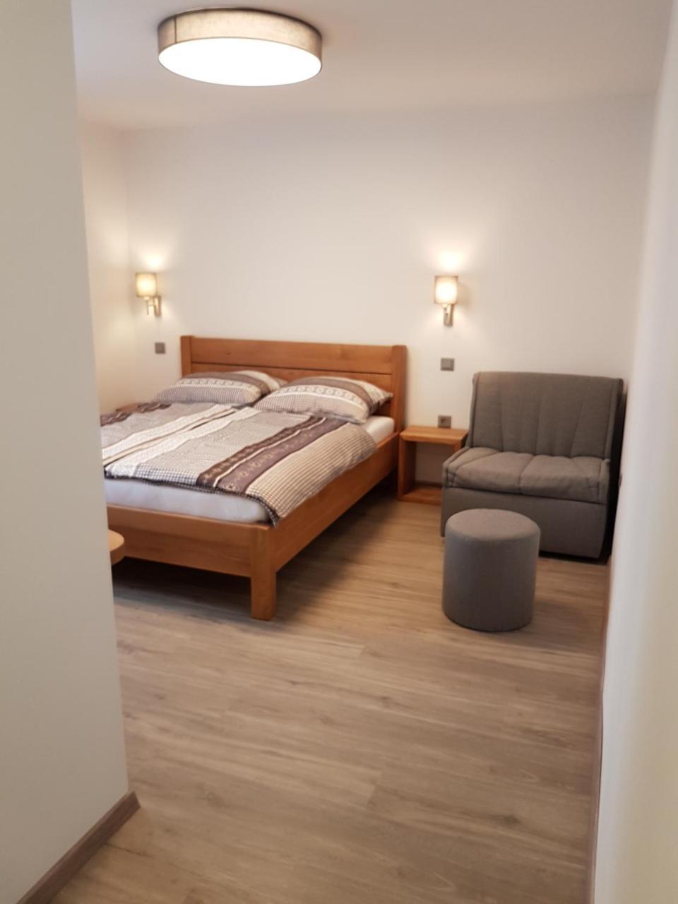 קרנייסקה גורה Apartments And Rooms Milena מראה חיצוני תמונה